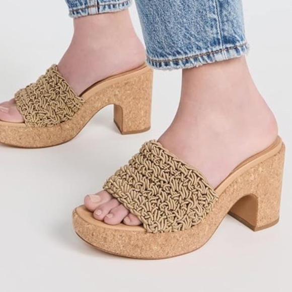 Vince Nicki Crochet Platform Sandal - Size 7.5 M New! - Picture 3 of 11